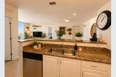 215 SW 42nd Ave #803, Miami, FL 33134 - Photo 8