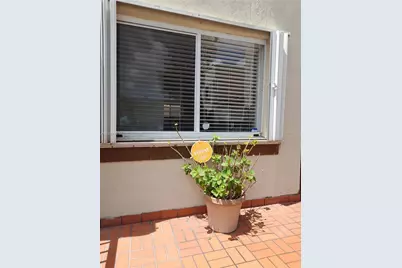 551 NW 82nd Ave #520, Miami, FL 33126 - Photo 4