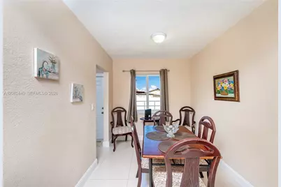 1020 SW 73rd Pl, Miami, FL 33144 - Photo 8