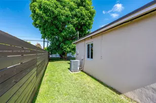 1020 SW 73rd Pl, Miami, FL 33144 - Photo 18