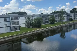 8350 Sands Point Blvd, Tamarac, FL 33321 - Photo 4