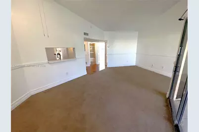 1190 Washington Cir #1190E, Homestead, FL 33034 - Photo 10
