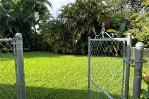 6241 SW 38th Ct, Davie, FL 33314 - Photo 8