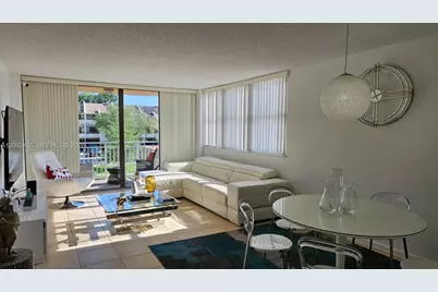 2450 NE 135th St #102, North Miami, FL 33181 - Photo 2