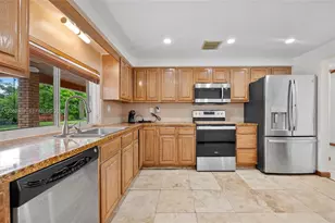 18545 SW 82nd Ave, Cutler Bay, FL 33157 - Photo 8