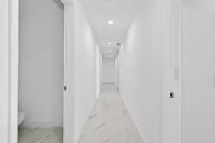 700 NE 24th St, Miami, FL 33137 - Photo 12