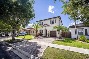 2300 NE 3rd Ct, Homestead, FL 33033 - Photo 1