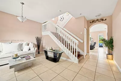 2300 NE 3rd Ct, Homestead, FL 33033 - Photo 4