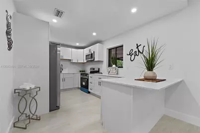 11000 SW 141st Ave, Miami, FL 33186 - Photo 16
