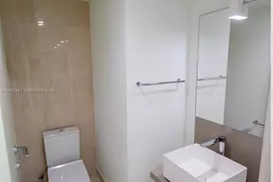 1000 Brickell Plaza, Miami, FL 33131 - Photo 2