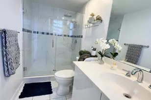 3001 S Ocean Dr, Hollywood, FL 33019 - Photo 14