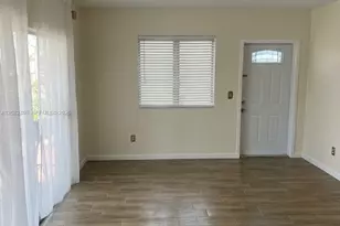 7720 Harding Ave, Miami Beach, FL 33141 - Photo 4