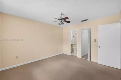 1284 W 44th Pl #3, Hialeah, FL 33012 - Photo 2