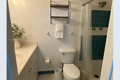 9840 SW 165th Ter #1, Miami, FL 33157 - Photo 6