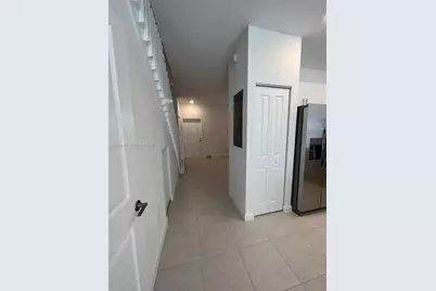 12908 SW 233rd Ter, Homestead, FL 33032 - Photo 4