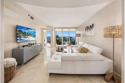 19333 Collins Ave #706, Sunny Isles Beach, FL 33160 - Photo 2