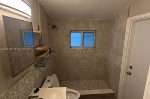 1100 NE 18th Ct, Fort Lauderdale, FL 33305 - Photo 8