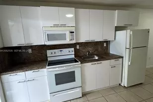 2401 Van Buren St, Hollywood, FL 33020 - Photo 4