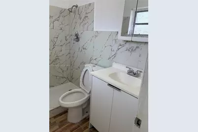 1125 SE 9th Ave #4, Hialeah, FL 33010 - Photo 20