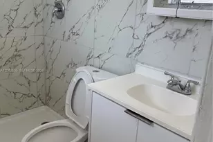1125 SE 9th Ave, Hialeah, FL 33010 - Photo 20