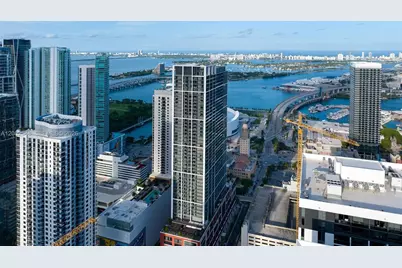 159 NE 6th St #4305, Miami, FL 33132 - Photo 38