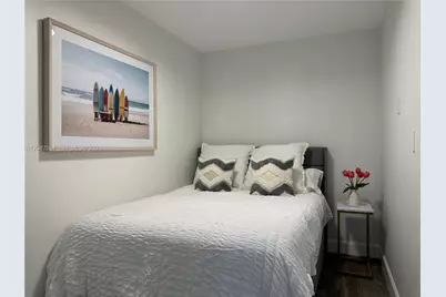 6917 Collins Ave #1409, Miami Beach, FL 33141 - Photo 18