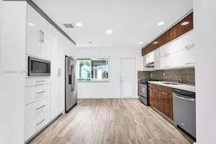 20 NW 45th St, Miami, FL 33127 - Photo 10