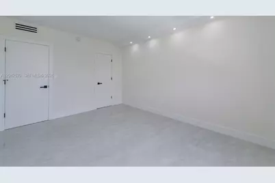 1985 S Ocean Dr #8Q, Hallandale Beach, FL 33009 - Photo 28