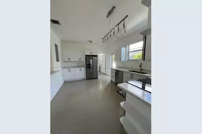 501 90th St #1, Surfside, FL 33154 - Photo 6