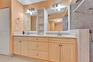 6320 Plymouth Ln, Davie, FL 33331 - Photo 24