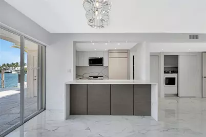2807 NE 164th St #2, North Miami Beach, FL 33160 - Photo 14