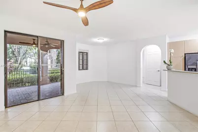 2890 Kinsington Cir #22-1, Weston, FL 33332 - Photo 12