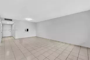 1540 NE 191st St, Miami, FL 33179 - Photo 14