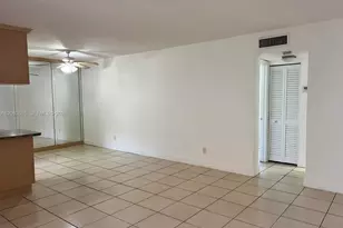 7910 Taft St, Pembroke Pines, FL 33024 - Photo 10