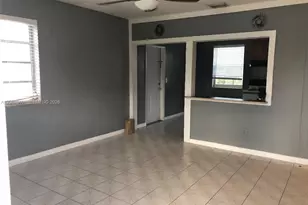 725 SW 8th Ave, Hallandale Beach, FL 33009 - Photo 1