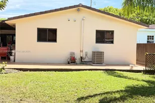 2233 SW 16th St, Miami, FL 33145 - Photo 22