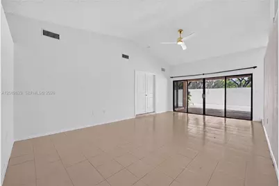 10583 SW 77th Ter, Miami, FL 33173 - Photo 6