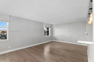 16558 NE 26th Ave, North Miami Beach, FL 33160 - Photo 8