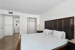 16558 NE 26th Ave, North Miami Beach, FL 33160 - Photo 12