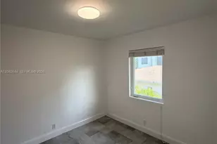 500 NW 35th St, Miami, FL 33127 - Photo 12