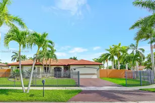 13203 SW 205 Ln, Miami, FL 33177 - Photo 2