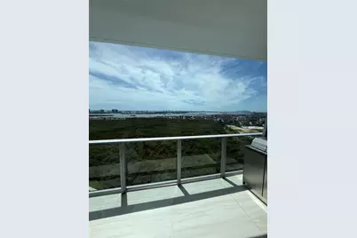 2411 Laguna Circle #2703, North Miami, FL 33181 - Photo 2