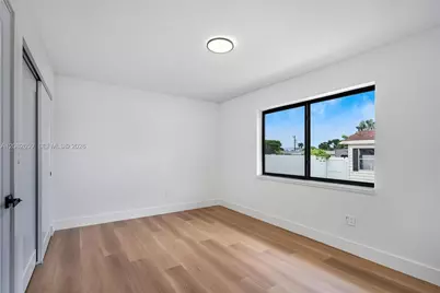 1700 SW 71st Ct, Miami, FL 33155 - Photo 8