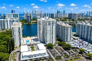 2750 NE 183rd St, Aventura, FL 33160 - Photo 20