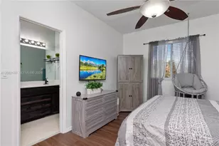 5741 Isles Cir, Tamarac, FL 33321 - Photo 20