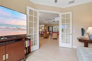 2303 Somerset Pl, Other City - In The State Of Florida, FL 34120 - Photo 10