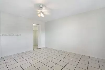 7831 N Colony Cir N #206, Tamarac, FL 33321 - Photo 12