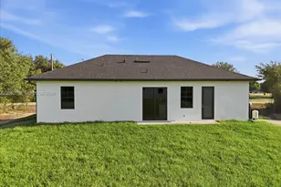 758 Long Distance Ln, Lehigh Acres, FL 33974 - Photo 4