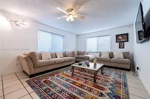 4524 SW 54th St, Dania Beach, FL 33314 - Photo 8