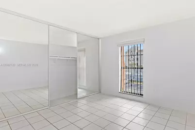 1300 W 47th Pl #223, Hialeah, FL 33012 - Photo 18